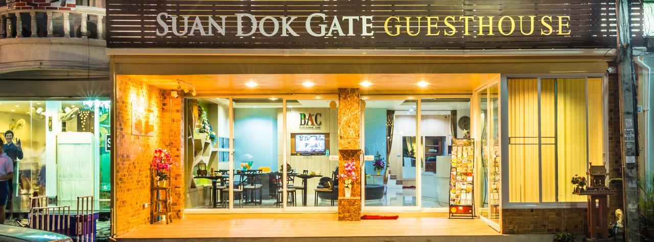 Suan Dok Gate Guesthouse Chiang Mai Exterior foto